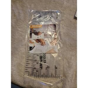 T-shirt alignment ruler